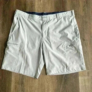 IZOD men’s golf shorts size 40.  Grey.  Good condition!